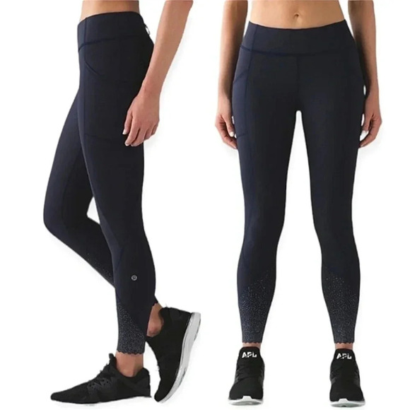 Lululemon Tight Stuff Tights II Leggings 25" in Navy with Silver Scallop Hem 4 - Picture 5 of 16